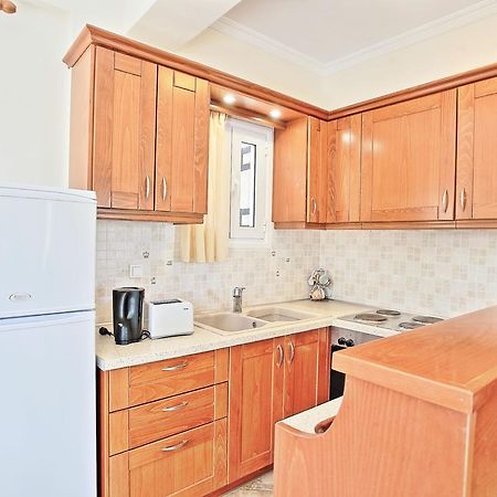Katerina House Apartment Калами Екстериор снимка
