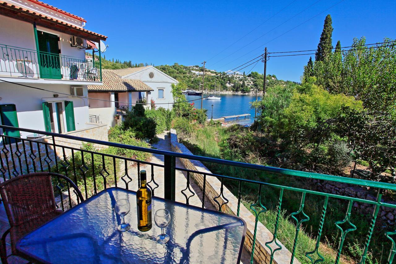 Katerina House Apartment Калами Екстериор снимка