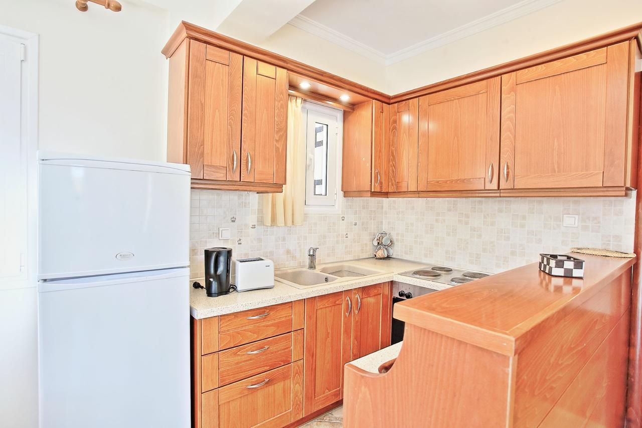 Katerina House Apartment Калами Екстериор снимка